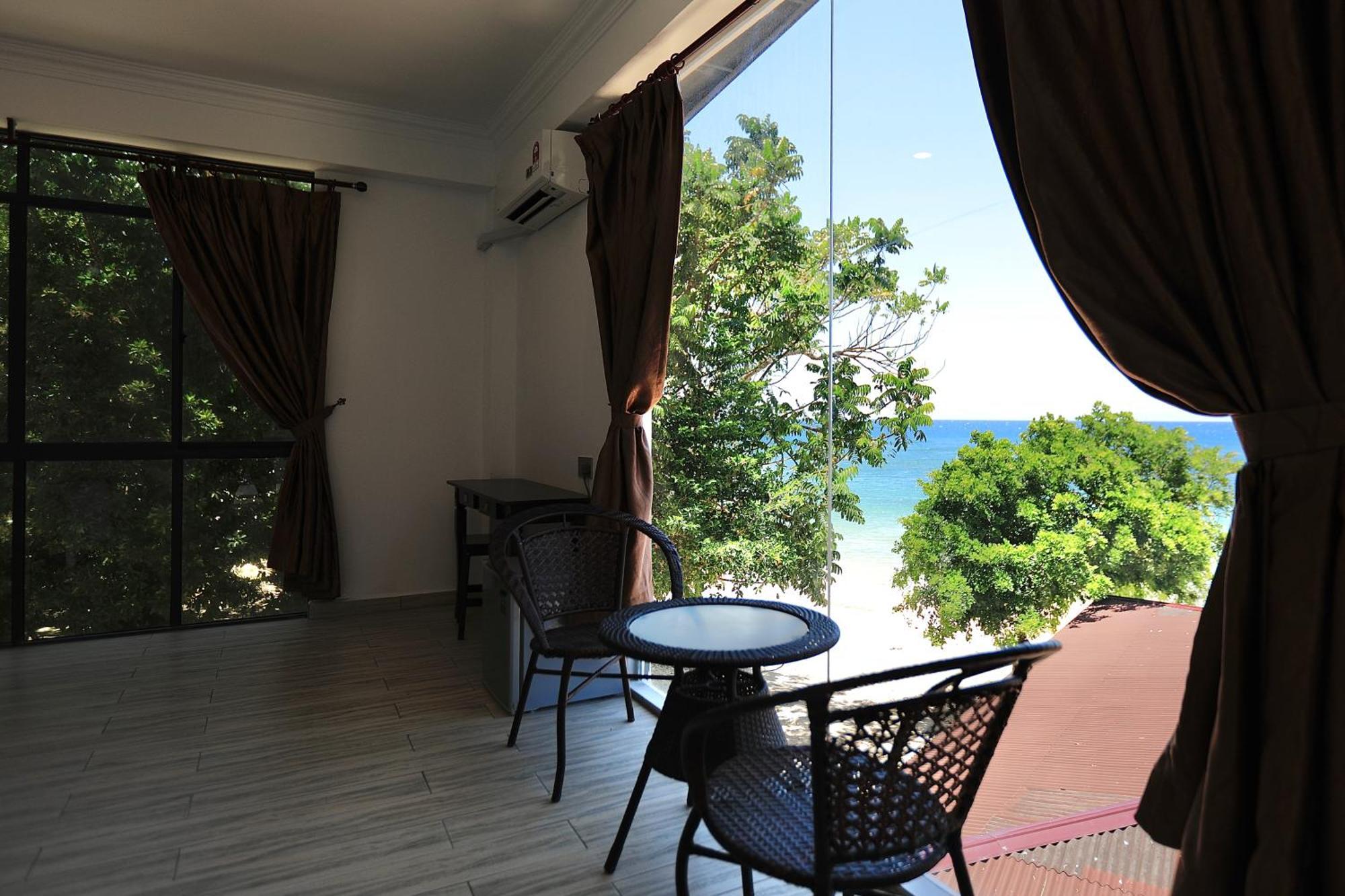 Dolphin Bay Island Resort Kota Belud Exterior foto