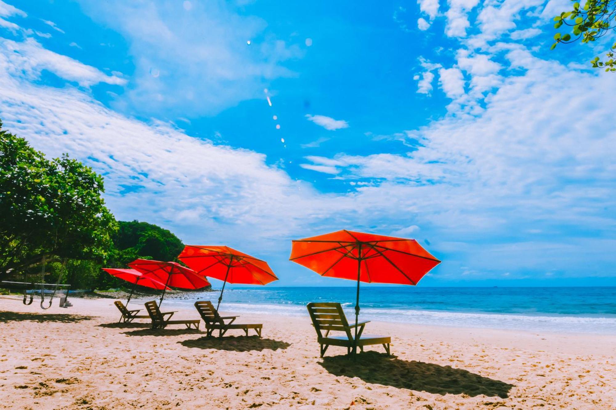 Dolphin Bay Island Resort Kota Belud Exterior foto