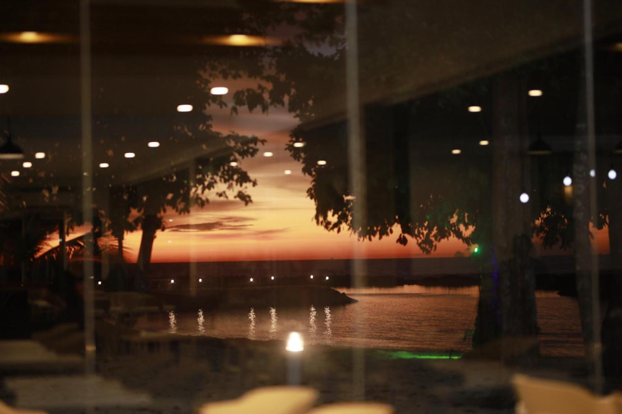 Dolphin Bay Island Resort Kota Belud Exterior foto