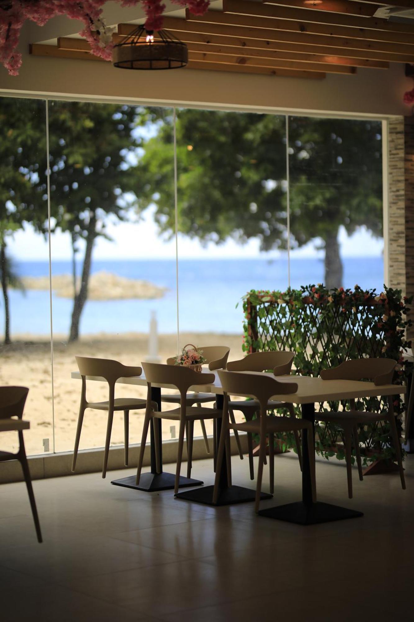 Dolphin Bay Island Resort Kota Belud Exterior foto